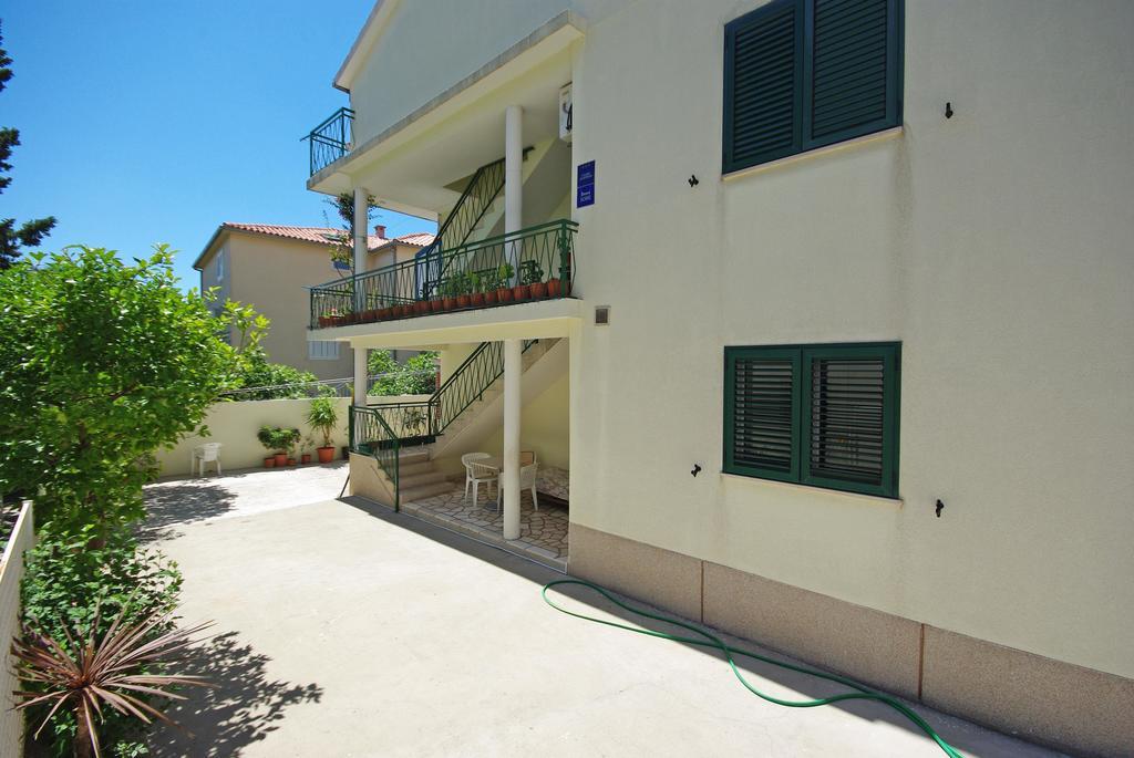 Apartments Ribarevic Makarska Ngoại thất bức ảnh