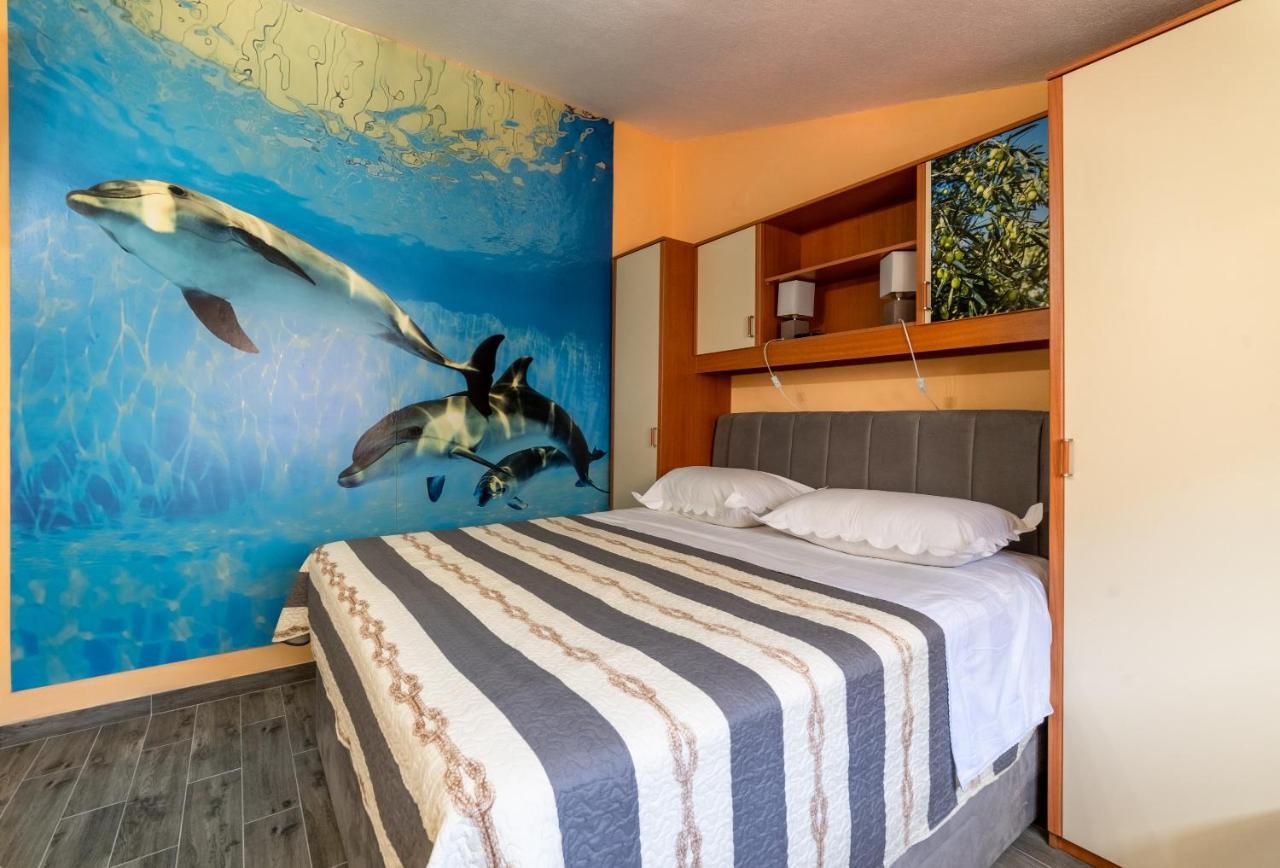 Apartments Ribarevic Makarska Ngoại thất bức ảnh