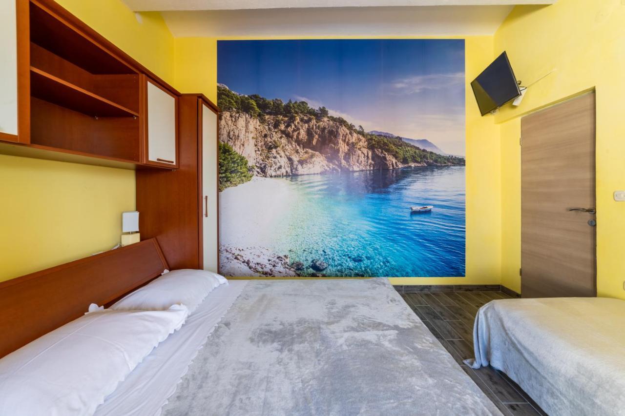 Apartments Ribarevic Makarska Ngoại thất bức ảnh