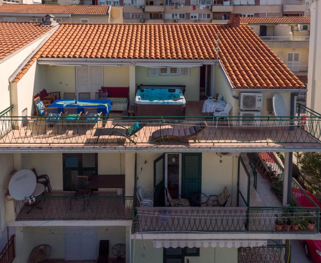 Apartments Ribarevic Makarska Ngoại thất bức ảnh