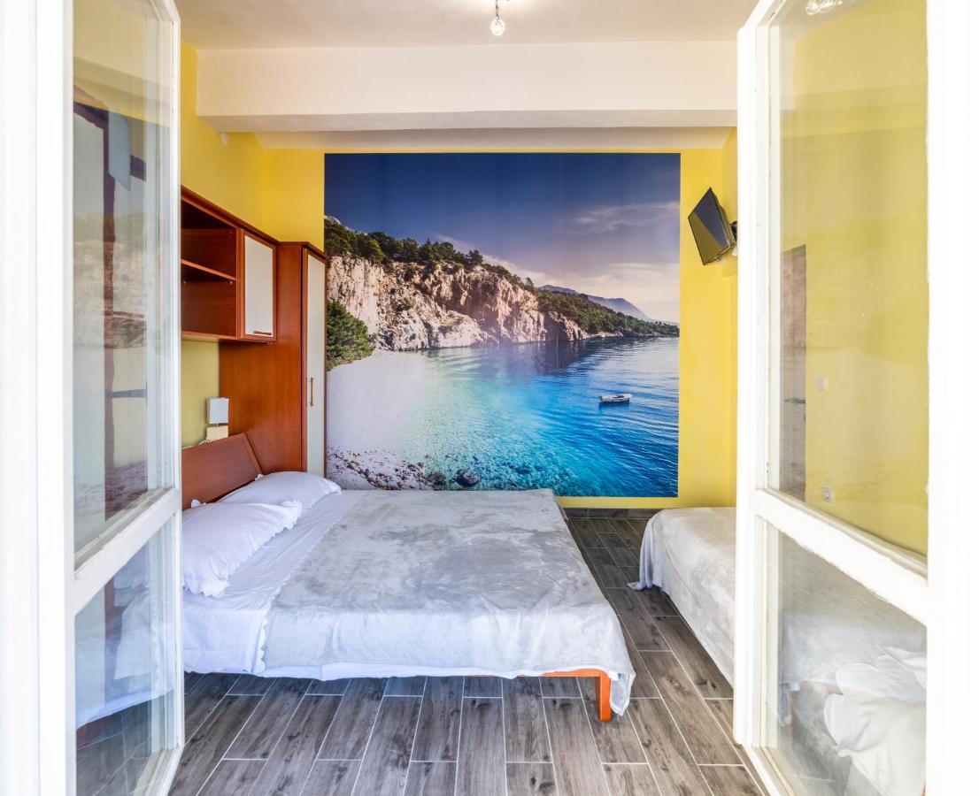 Apartments Ribarevic Makarska Ngoại thất bức ảnh
