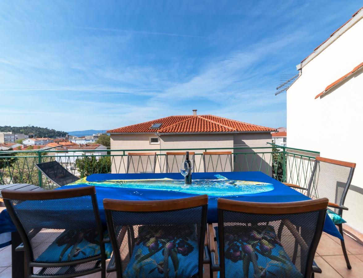 Apartments Ribarevic Makarska Ngoại thất bức ảnh