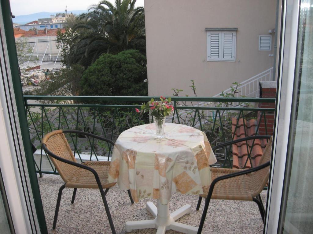 Apartments Ribarevic Makarska Ngoại thất bức ảnh