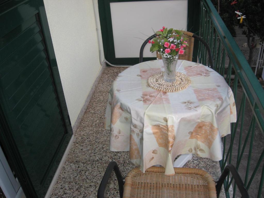 Apartments Ribarevic Makarska Ngoại thất bức ảnh