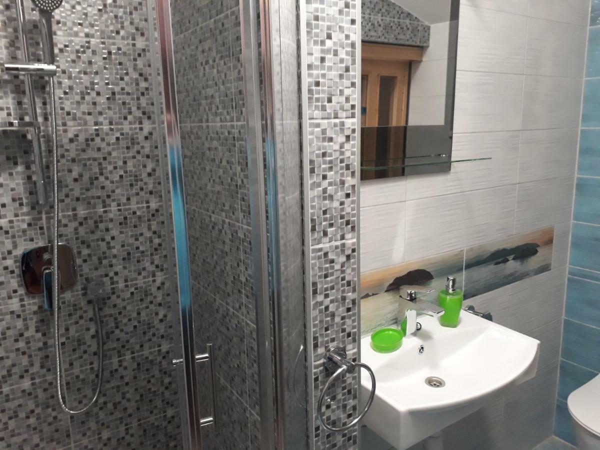 Apartments Ribarevic Makarska Ngoại thất bức ảnh